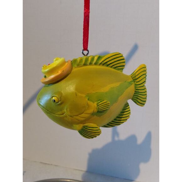 Hallmark Ornament - Fish with Hat - Picture 2 of 2